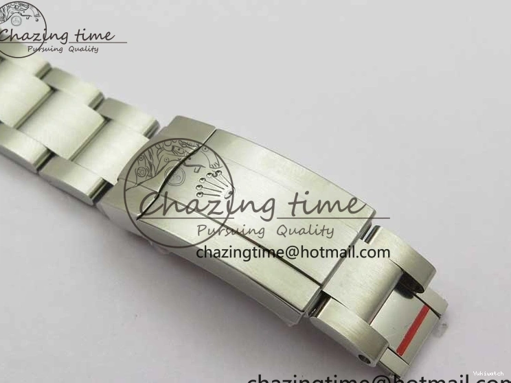 Perpetual 126000 36mm Dial BP SS Bracelet Red on Edition Oyster Best 0217